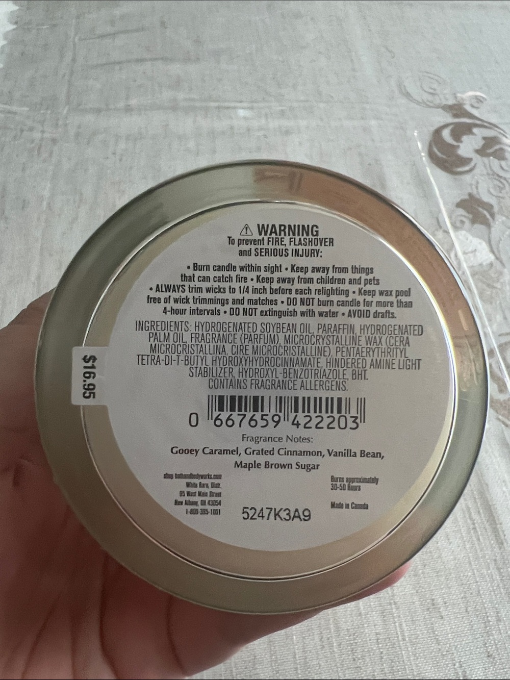 White Barn Cinnamon Caramel Swirl Candle - Single Wick - Picture 2 of 2